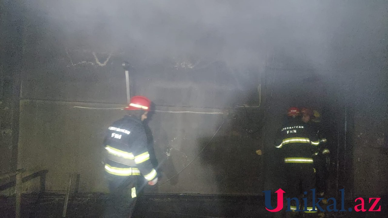 Gəncədə mebel sexində yanğın olub - FOTO (YENİLƏNİB)